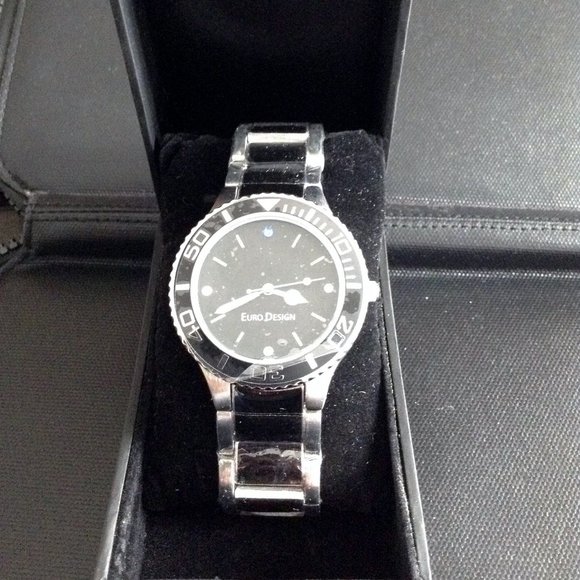 Euro Design Wrist Watch - Picture 1 of 6